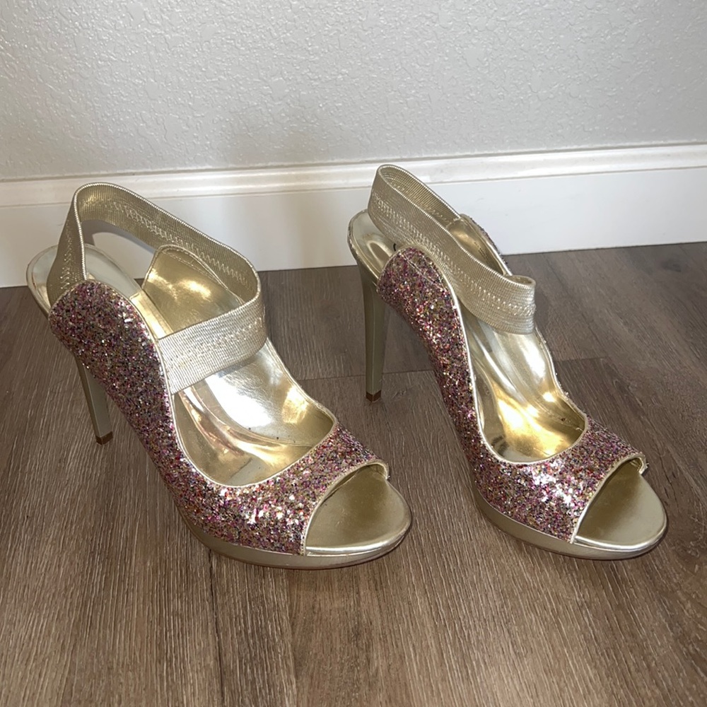 Beautiful glitter high heels Carlos Santana